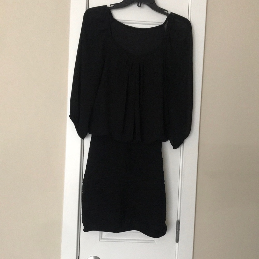 Little stunning black Dress. Size Small